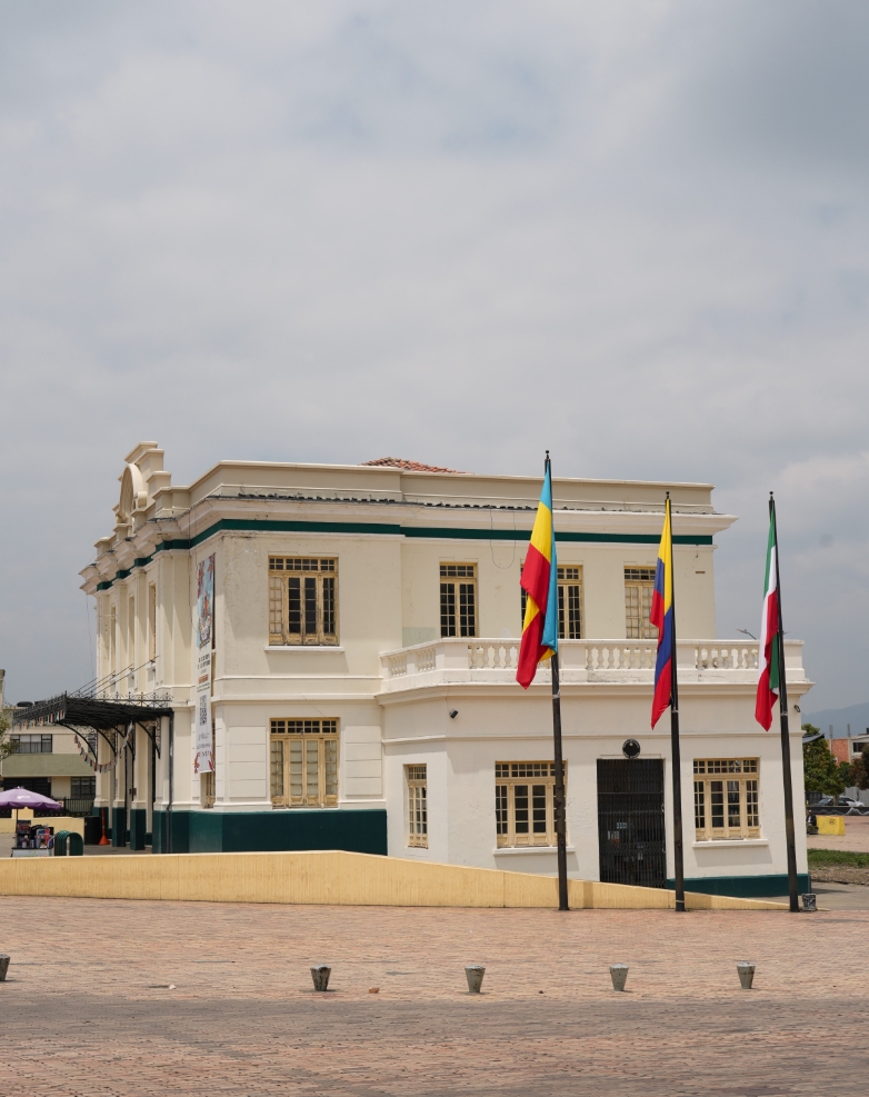 Estacion-de-tren-de-Zipaquira-Vertical