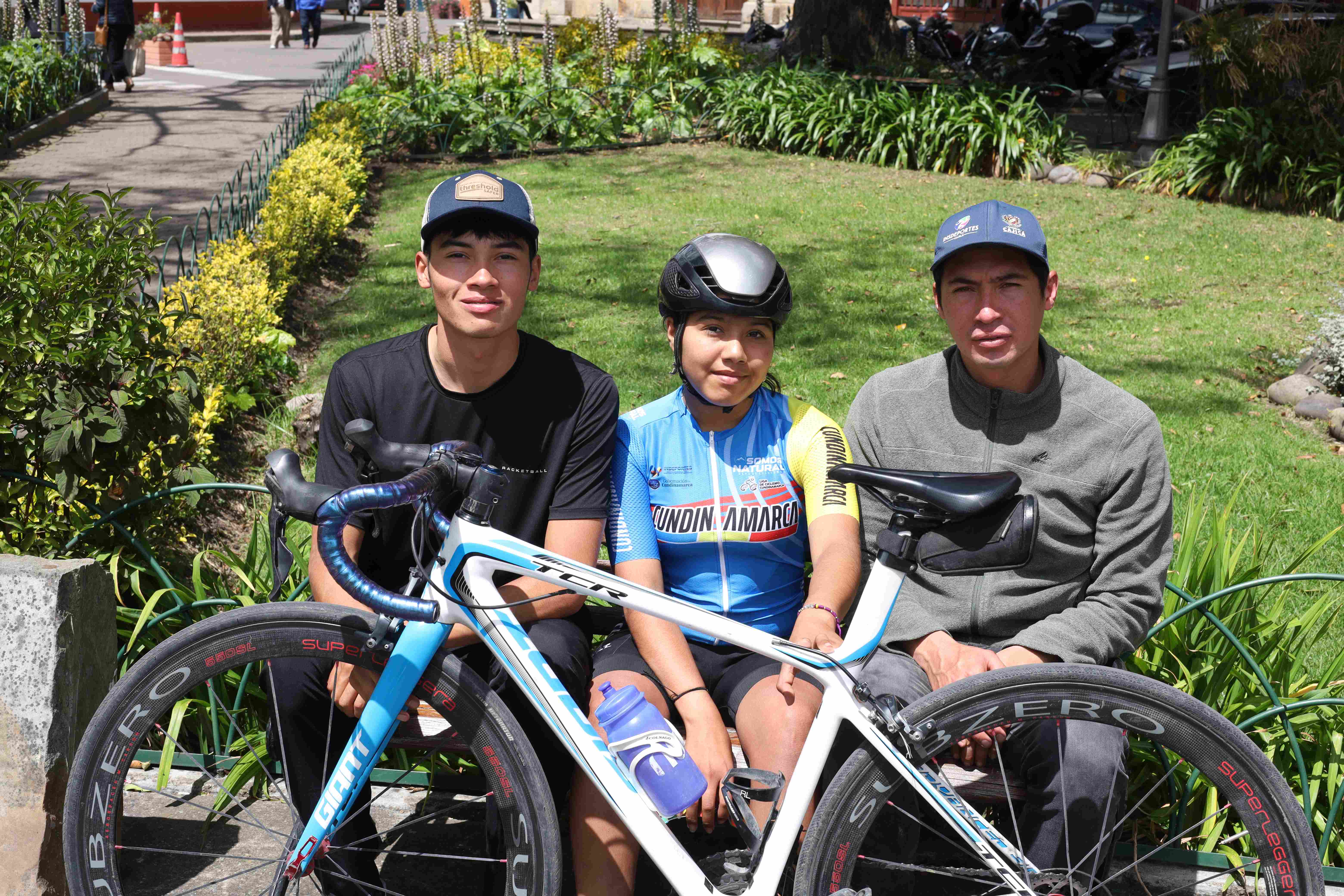 Andrés Talero, Emily Talero y Cristihan Talero.