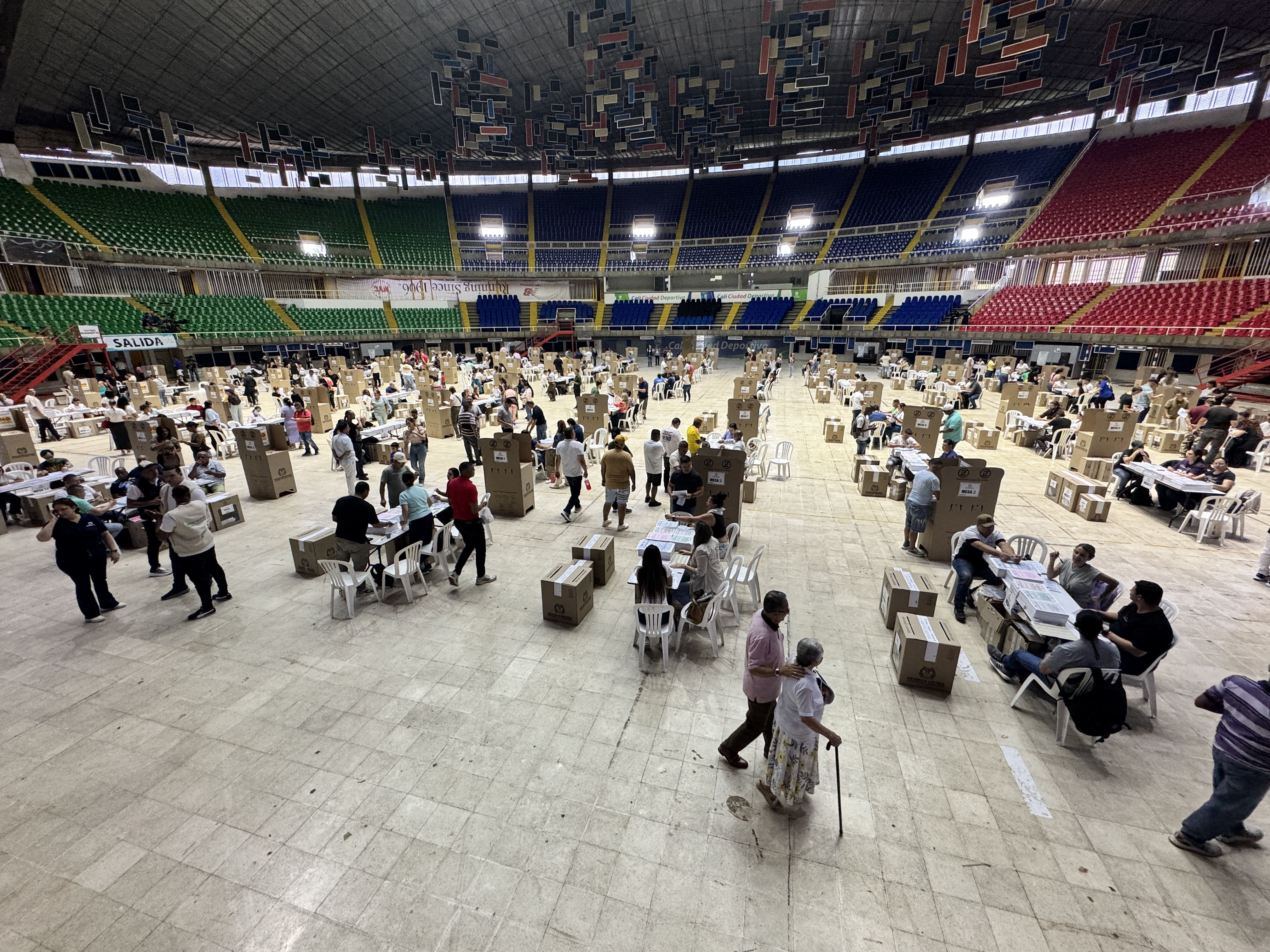 Coliseo del Pueblo, el puesto de votación más grande de Cali.