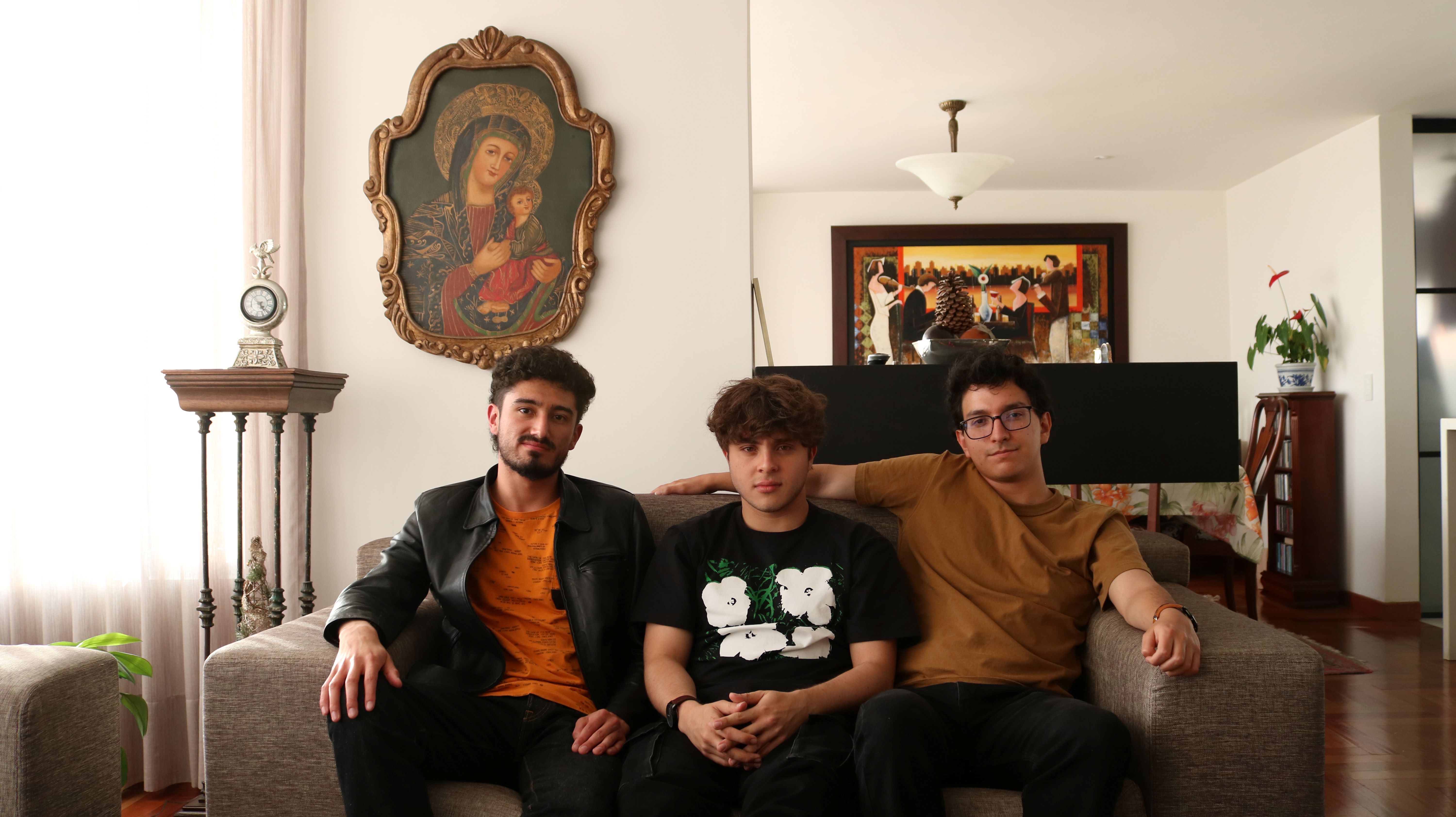 Julio Mejía, Emilio Silva y Felipe Lizarralde. CASET