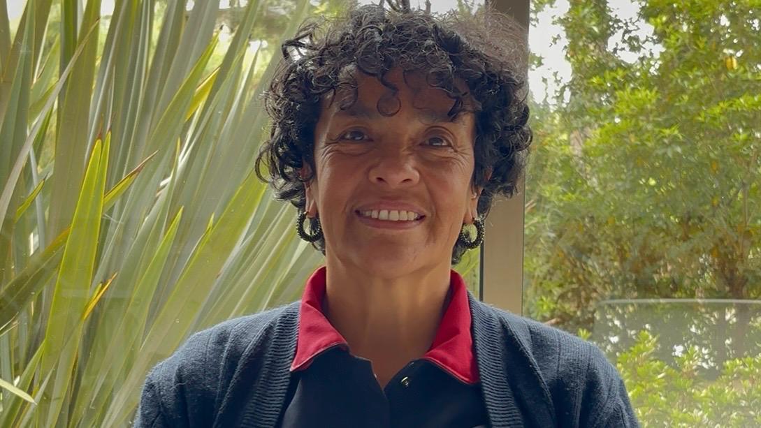 Mónica Sarmiento, trabajadora del área de servicios de aseo y cafetería de la Universidad de La Sabana.