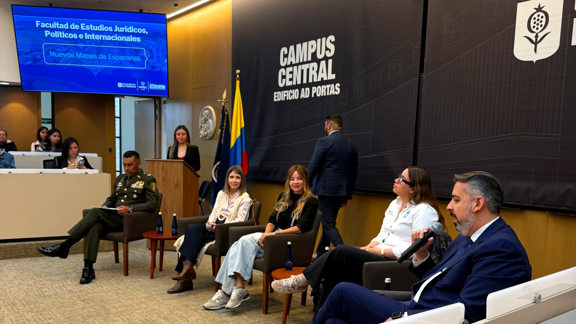 Conversatorio de inauguración